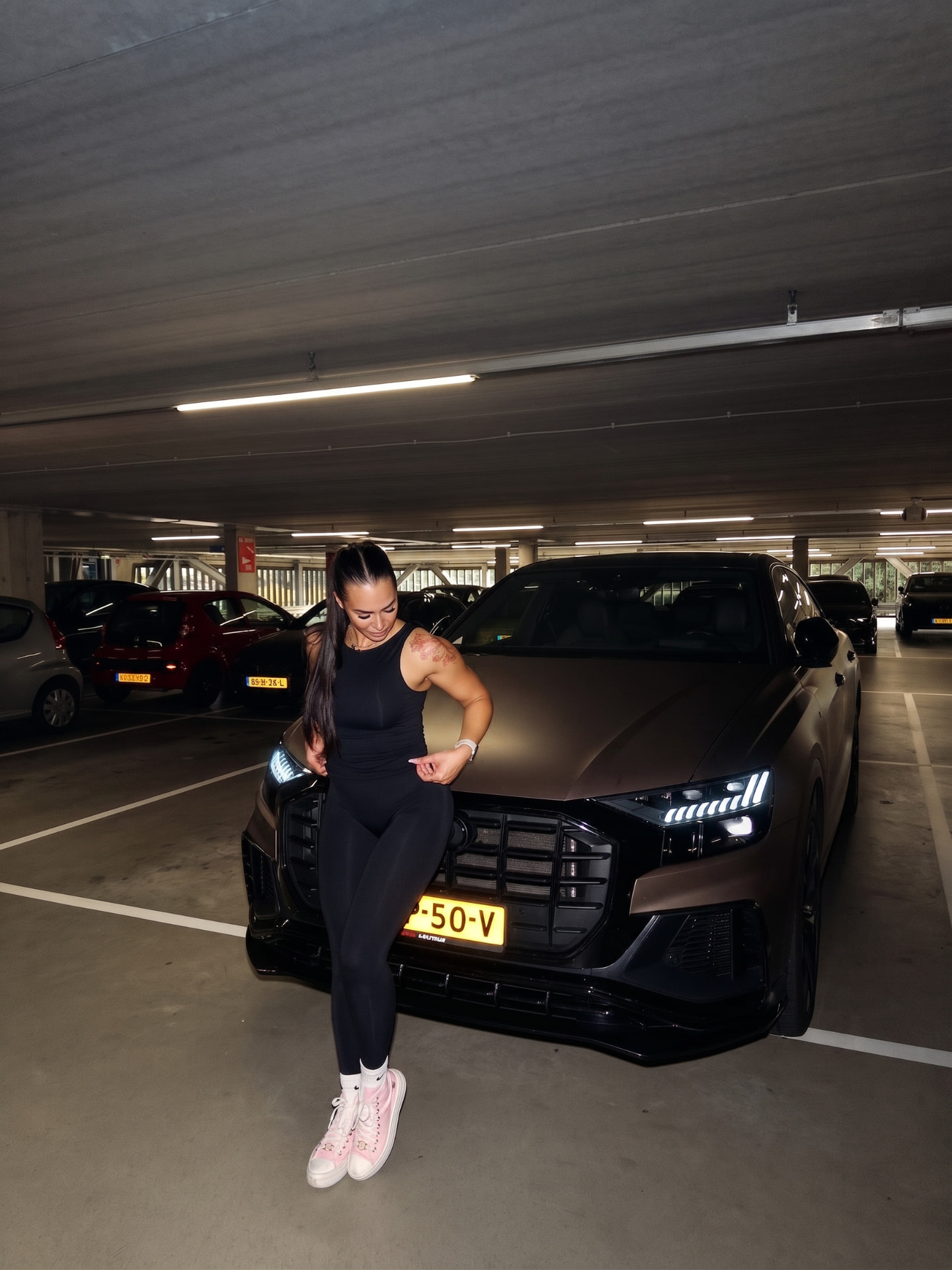 Annebel — Audi Q8 - Matte chocolate brown wrap